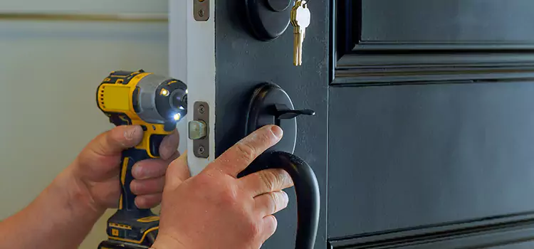 Commercial Door Lock Installation Englewood